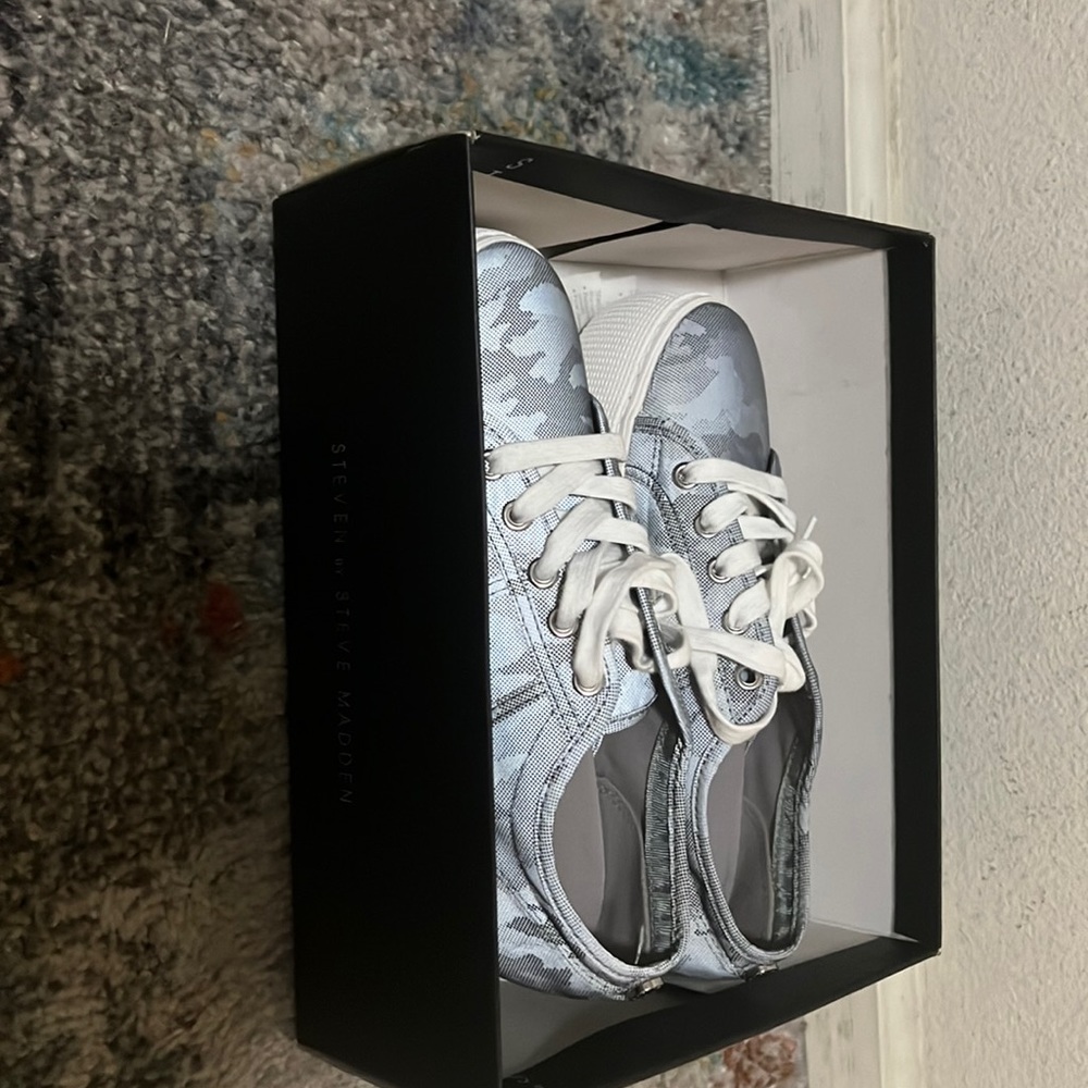 Steve Madden women’s platform sneakers